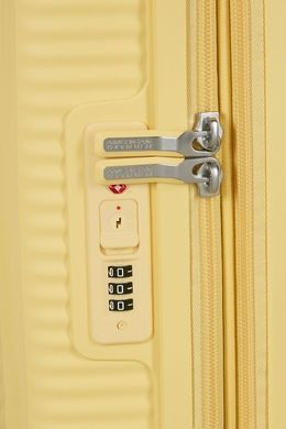 Чемодан American Tourister (США) из коллекции Soundbox.