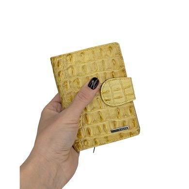 Women's wallet by Karya (Turkey) made of genuine leather.