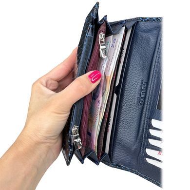Women's wallet by Karya (Turkey) made of genuine leather.