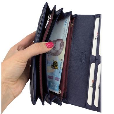 Women's wallet by Karya (Turkey) made of genuine leather.