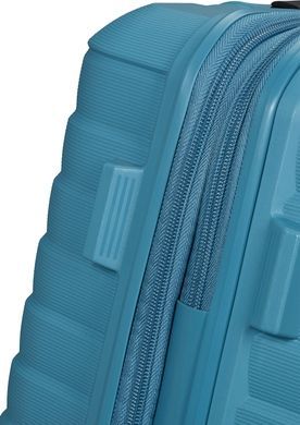 Валіза American Tourister (США) із колекції Flytwist.