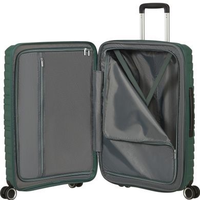 American Tourister (USA) suitcase from the Flytwist collection.
