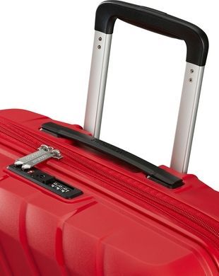 Валіза American Tourister (США) із колекції Flytwist.