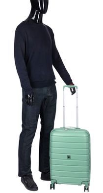 Roncato (Italy) suitcase from the Relife collection.