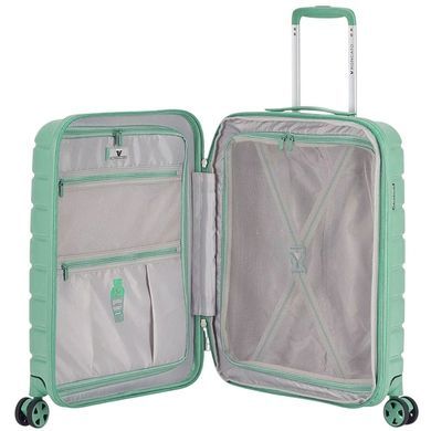 Roncato (Italy) suitcase from the Relife collection.