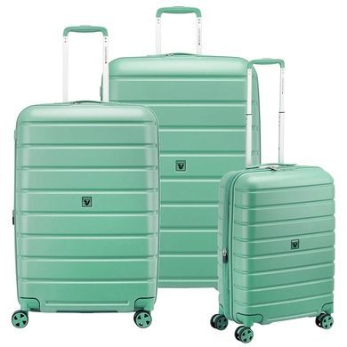Roncato (Italy) suitcase from the Relife collection.
