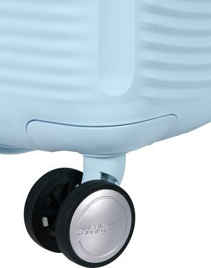 Валіза American Tourister (США) із колекції Soundbox.