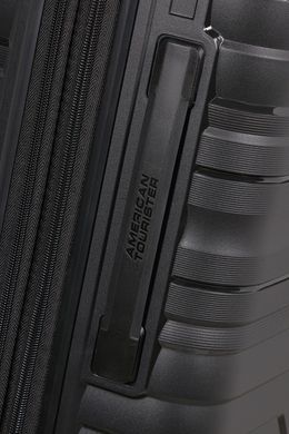 Валіза American Tourister (США) із колекції Flytwist.