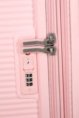 American Tourister (USA) suitcase from the Soundbox collection.