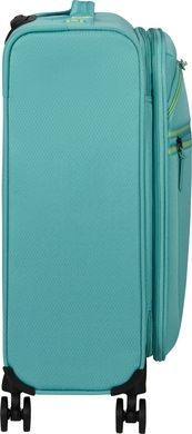 American Tourister (USA) suitcase from the AeroSpin collection.