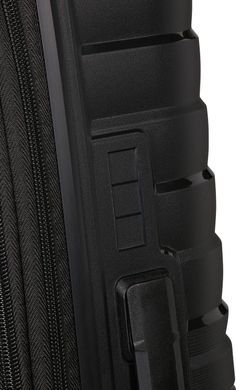 Валіза American Tourister (США) із колекції Flytwist.
