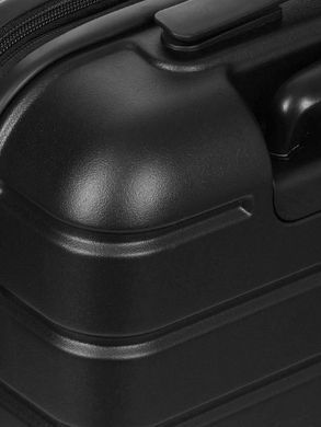 Roncato (Italy) suitcase from the Relife collection.