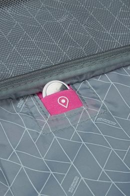 American Tourister (USA) suitcase from the FastForward collection.