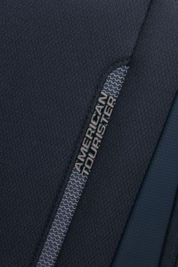 Чемодан American Tourister (США) из коллекции Wanderlite.