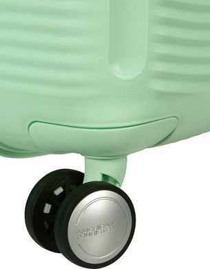 Чемодан American Tourister (США) из коллекции Soundbox.