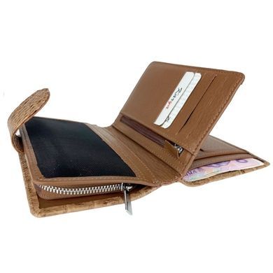 Women's wallet by Karya (Turkey) made of genuine leather.