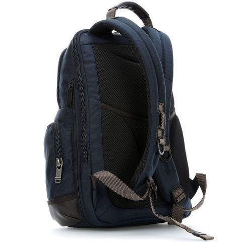 https www.tumi.com p knox-backpack-0222681nvy2 Backpack by Tumi (USA). Article: 0222681-NVY2