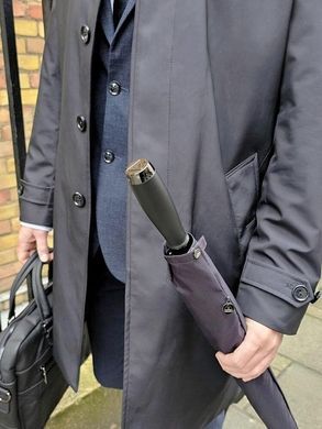 umbrella by Fulton (England) from the collection Executive.
