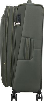 American Tourister (USA) suitcase from the Wanderlite collection.