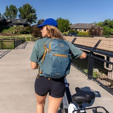 Backpack by Osprey (USA).