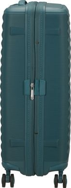 American Tourister (USA) suitcase from the FastForward collection.