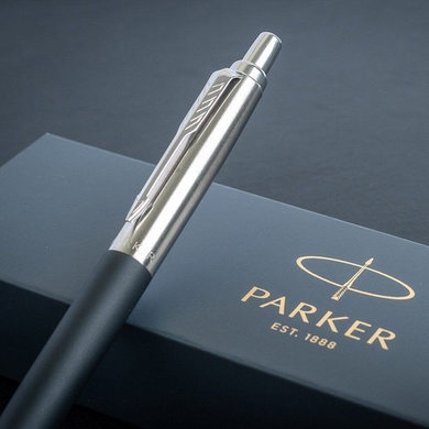 Кулькова ручка Parker (Франція) з колекції Jotter.