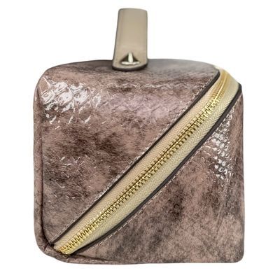 Cosmetic bag by Karya (Turkey) made of genuine leather.