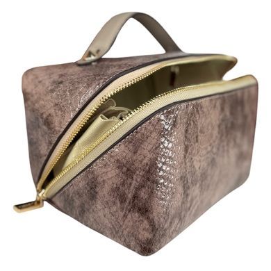 Cosmetic bag by Karya (Turkey) made of genuine leather.