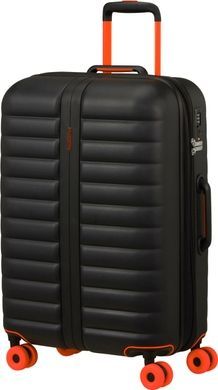 American Tourister (USA) suitcase from the Neovibe collection.