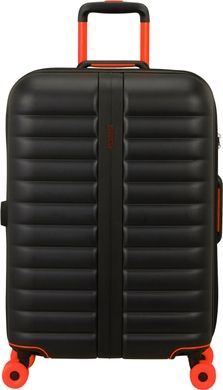 American Tourister (USA) suitcase from the Neovibe collection.