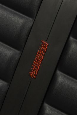 American Tourister (USA) suitcase from the Neovibe collection.