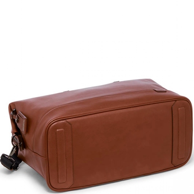 Travel bag Tumi (USA) made of genuine leather.