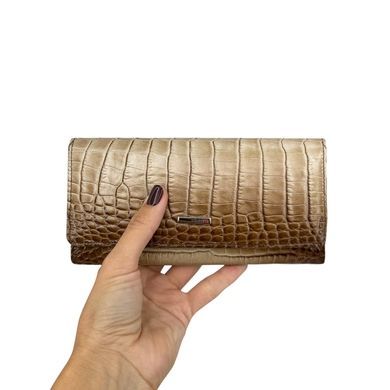 Women's wallet by Karya (Turkey) made of genuine leather.