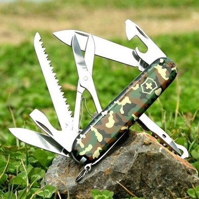 Складной нож Victorinox (Швейцария) из серии Huntsman.
