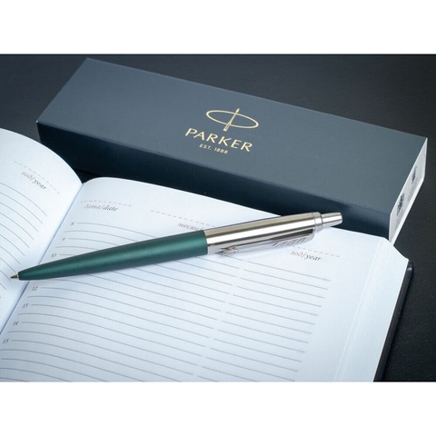 Parker Jotter XL Ballpoint Pen - Greenwich Green Matte - Medium Point