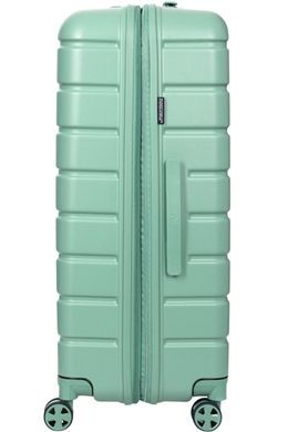 Roncato (Italy) suitcase from the Relife collection.