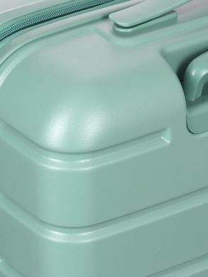 Roncato (Italy) suitcase from the Relife collection.