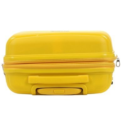Snowball (France) suitcase from the Bilbao collection.
