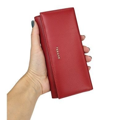 Women's wallet by Tergan (T&uuml;rkiye) made of genuine leather.
