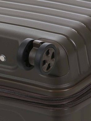 Snowball (France) suitcase from the Bilbao collection.