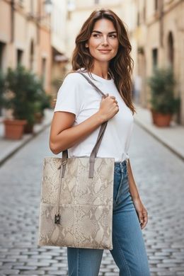 Women's bag by Karya (Turkey) made of genuine leather.