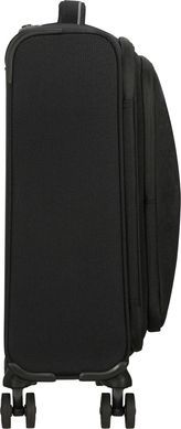 American Tourister (USA) suitcase from the TAKE2CABIN collection.