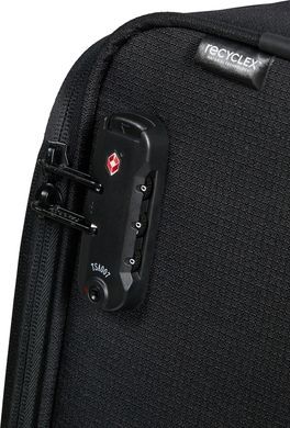 American Tourister (USA) suitcase from the TAKE2CABIN collection.