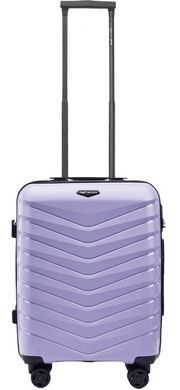 Wings (Poland) suitcase from the Phoenix collection.