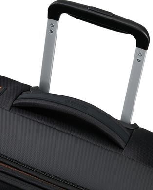 Валіза American Tourister (США) із колекції Wanderlite.