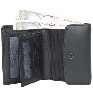 Women's wallet by Tony Perotti (Italy) made of genuine leather.