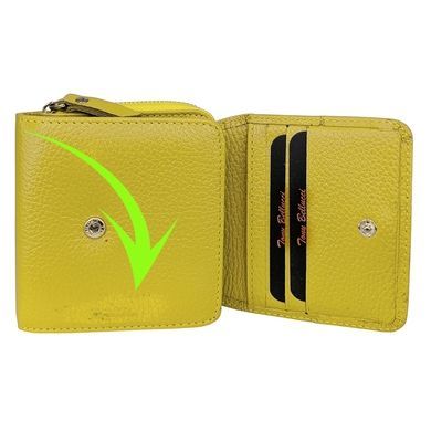 Women's wallet by Tony Bellucci (Turkey) made of genuine leather.