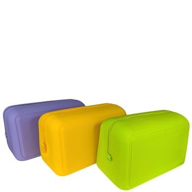 Travel toiletry bag by American Tourister (USA) from the Urban Groove collection.