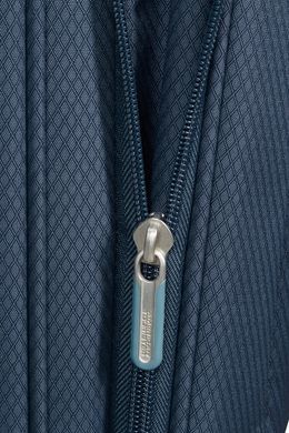 American Tourister (USA) suitcase from the AeroSpin collection.