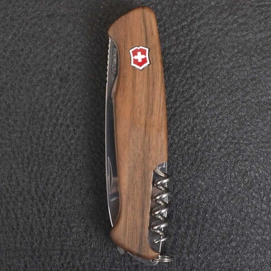 Складаний ніж Victorinox (Швейцарія) із серії Ranger Wood.